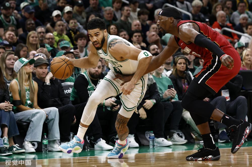 的座位容量 的座位容量