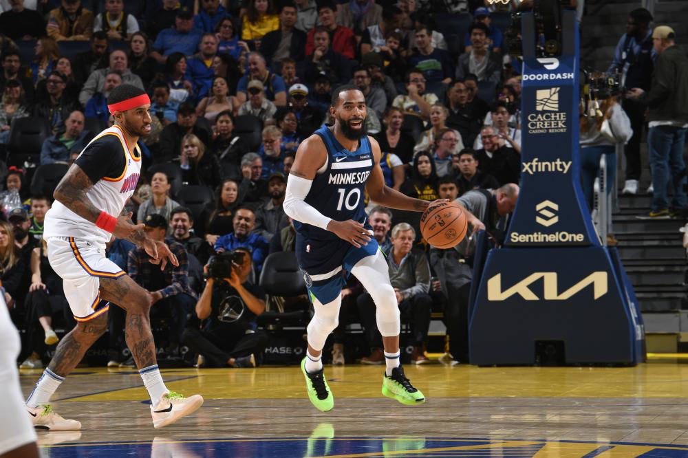 队战术中扮 队战术中扮