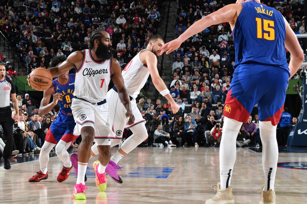 甲联赛中 甲联赛中